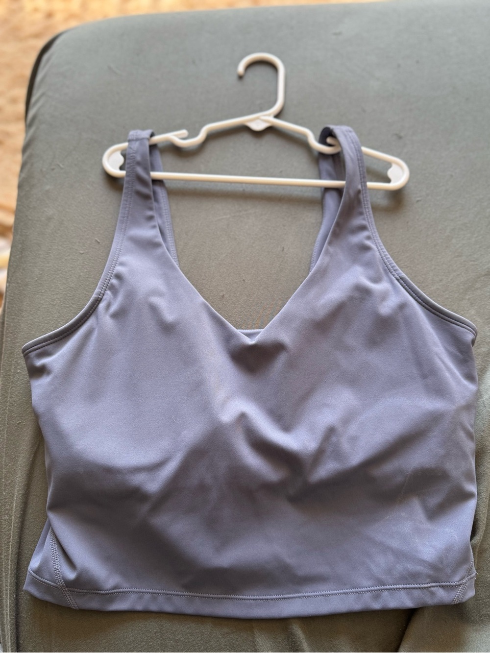 Lavender V-Neck Athletic Crop Tank